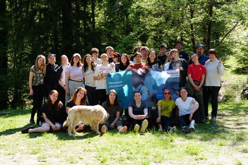 Youth exchange “PAUSE & REWILD”